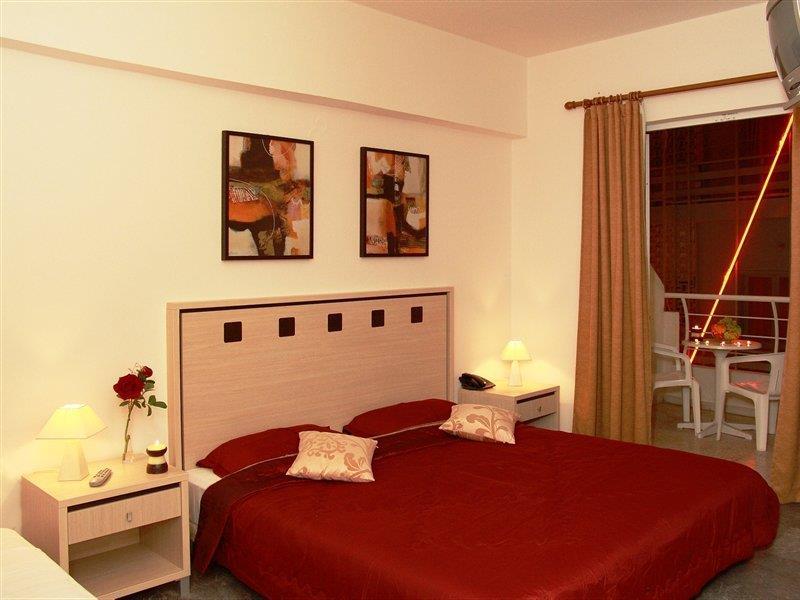 Nancy Hotel Herszonisszosz Kültér fotó