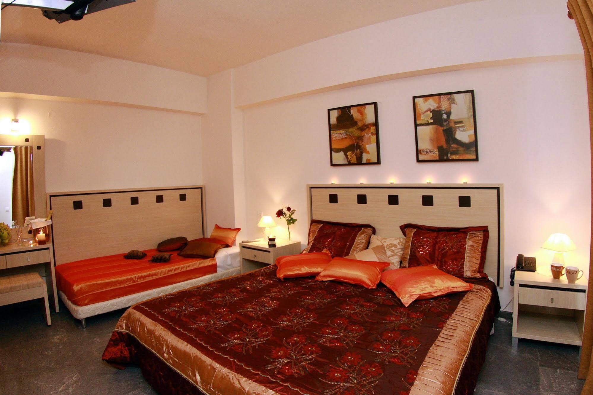 Nancy Hotel Herszonisszosz Kültér fotó