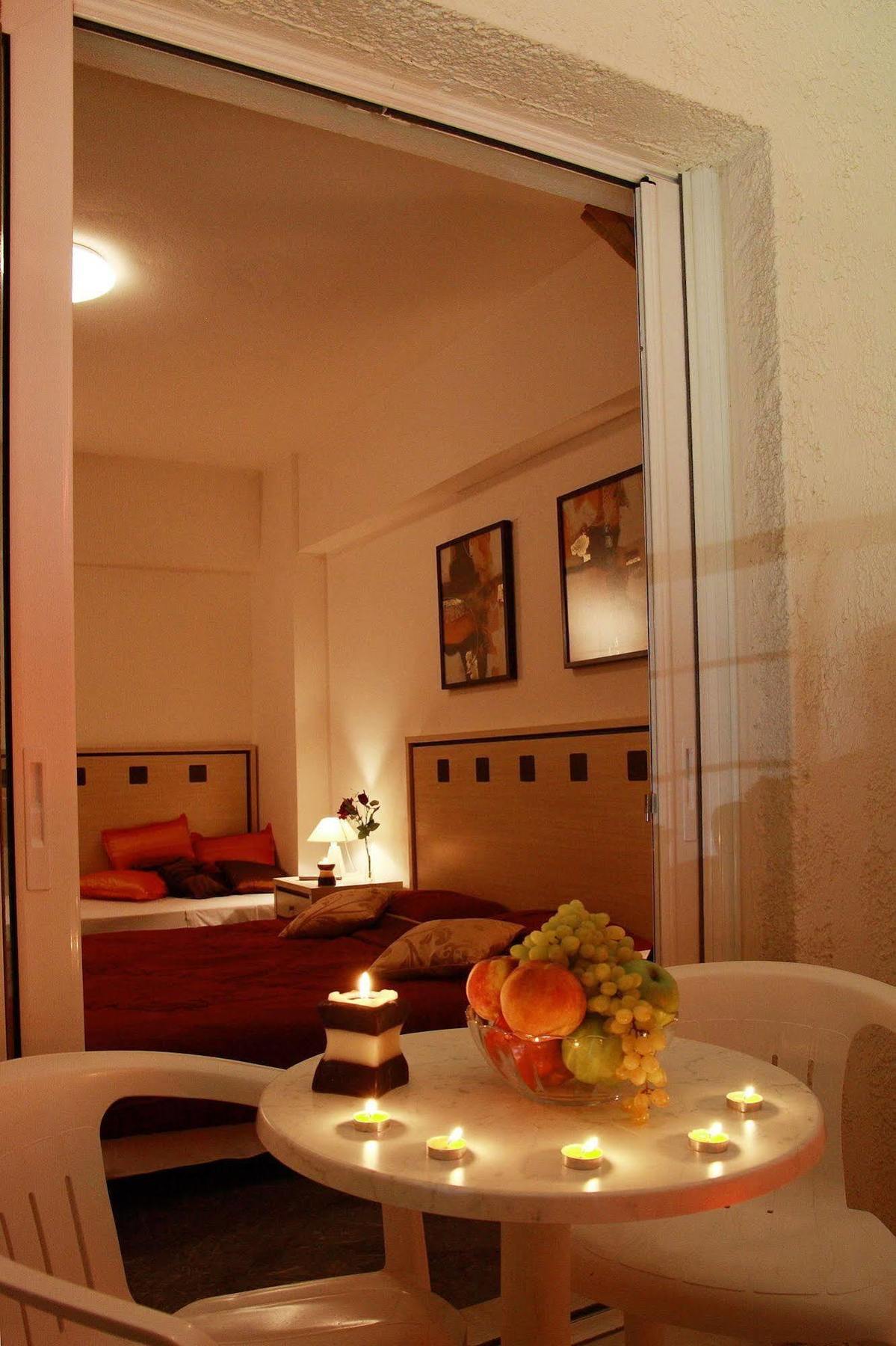 Nancy Hotel Herszonisszosz Kültér fotó